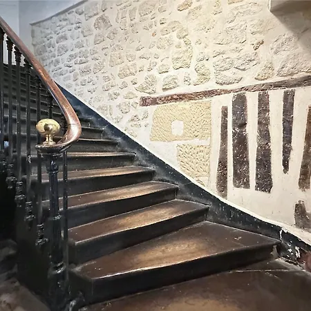 Apartmán Spacious Studio In Saint-germain-des-pres *