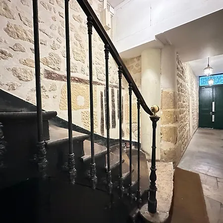 Spacious Studio In Saint-germain-des-pres Apartmán *