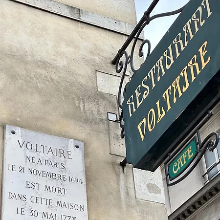 Spacious Studio In Saint-germain-des-pres Paris
