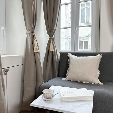 Spacious Studio In Saint-germain-des-pres 아파트