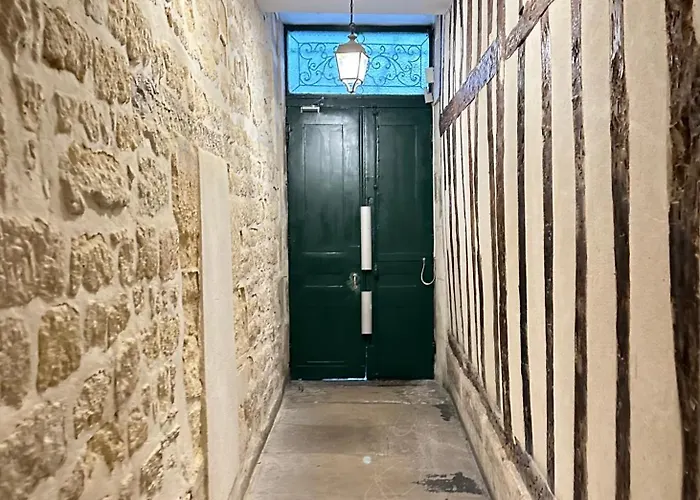 Spacious Studio In Saint-germain-des-pres *